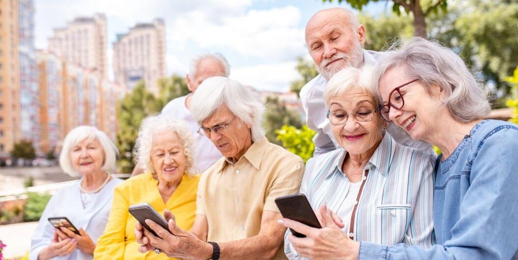 Elderly Residents Exploring Technology Together in Independent Living Facility